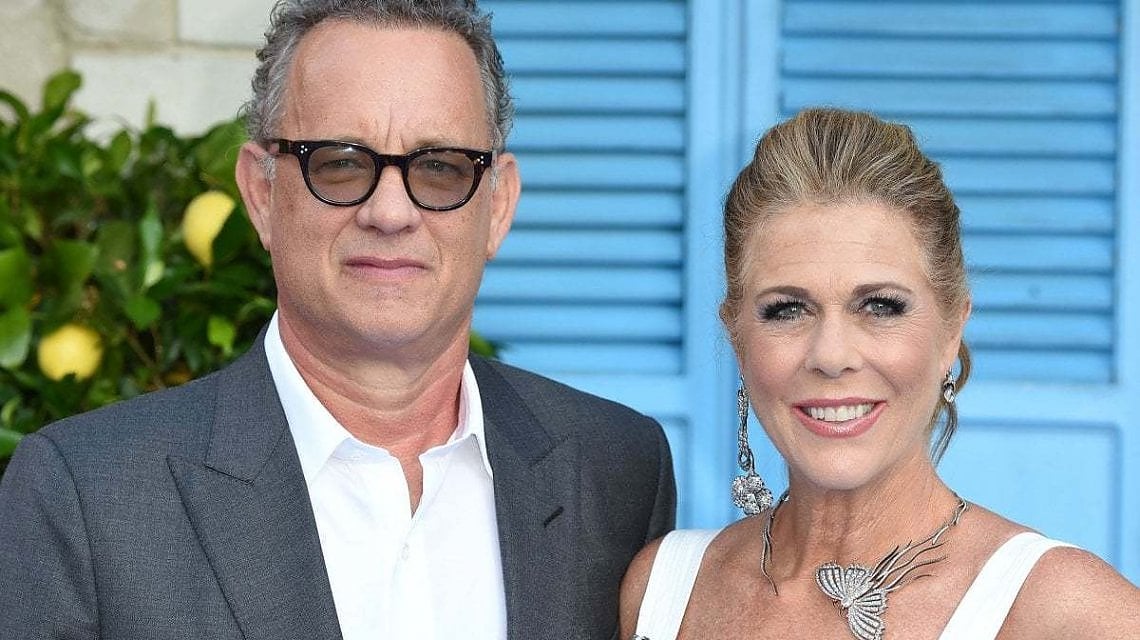 Tom Hanks con la moglie