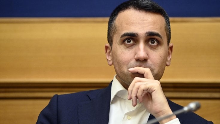 Da Di Maio a Paragone, i non eletti e la loro seconda vita: ritorno a scuola, in azienda o un mestiere da inventarsi  