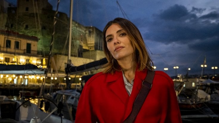 Serena Rossi, torna in tv Mina Settembre: "Piace perché non giudica"