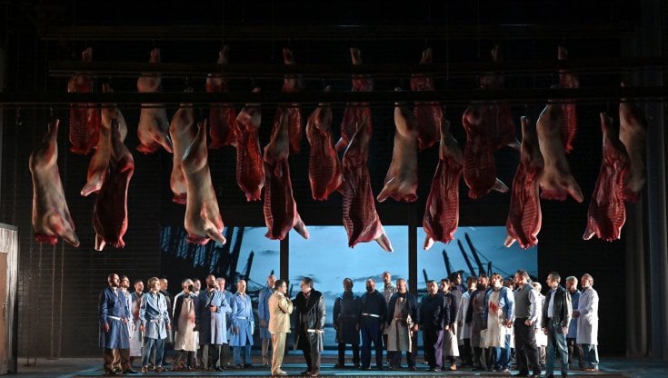 Il Festival Verdi tra fischi, applausi e quarti di bue