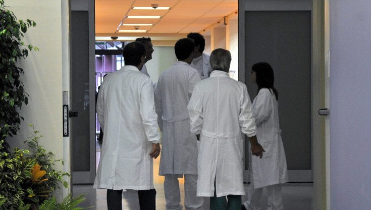 L'allergia dei medici al pronto soccorso, un posto su due resta senza candidati 