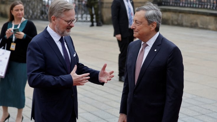 Il primo ministro ceco Fiala accoglie Draghi