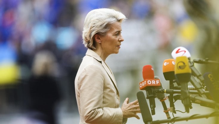Energia, Von der Leyen: "Proposte per abbassare prezzi nelle prossime settimane". Draghi: "Le cose si stanno muovendo"