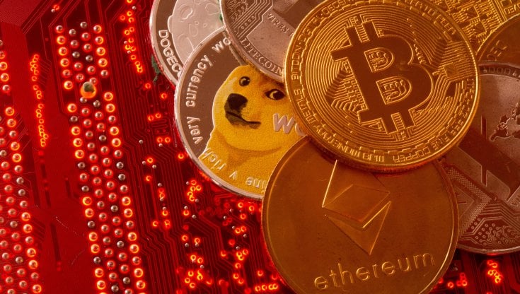 Google si apre ai bitcoin: "Dal 2023 via ai pagamenti in criptomonete" 