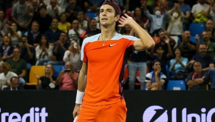 Tennis, Musetti ai quarti al torneo di Firenze: travolto lo spagnolo Zapata Miralles