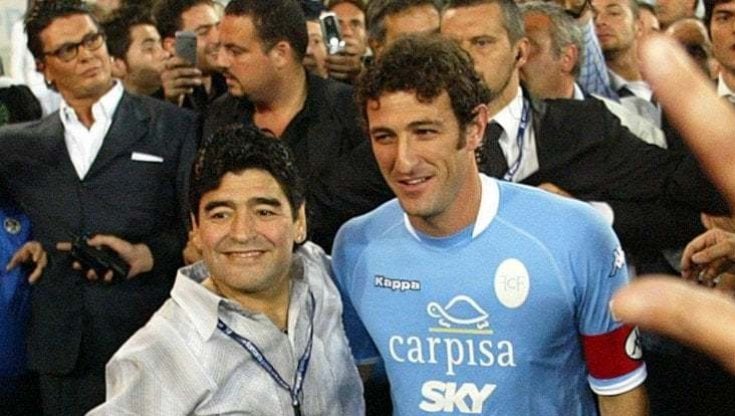 Ciro Ferrara con Diego Armando Maradona