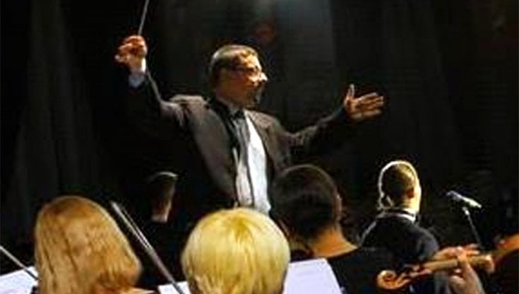 Il direttore della Filarmonica di Kherson Yurii Kerpatenko
