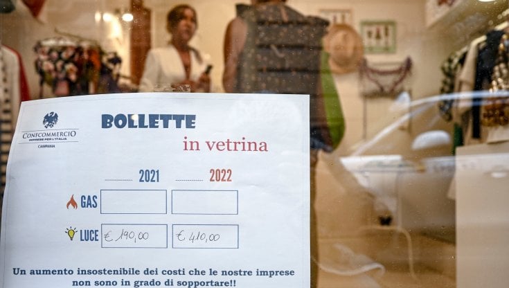 Bollette luce e gas, 4,7 milioni di italiani hanno saltato un pagamento negli ultimi 9 mesi