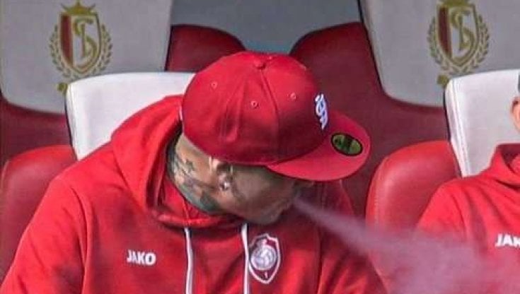 Radja Nainngolan fuma in panchina: e l'Anversa lo sospende