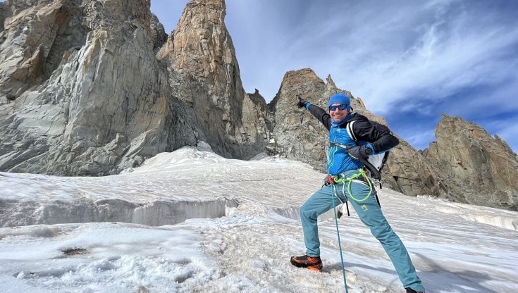 Filip Babicz, 40 anni, durante la scalata del Grand Capucin&nbsp;il 23 settembre scorso. La cima fa parte della Cresta du Diable nel Gruppo del Mont Blanc du Tacul