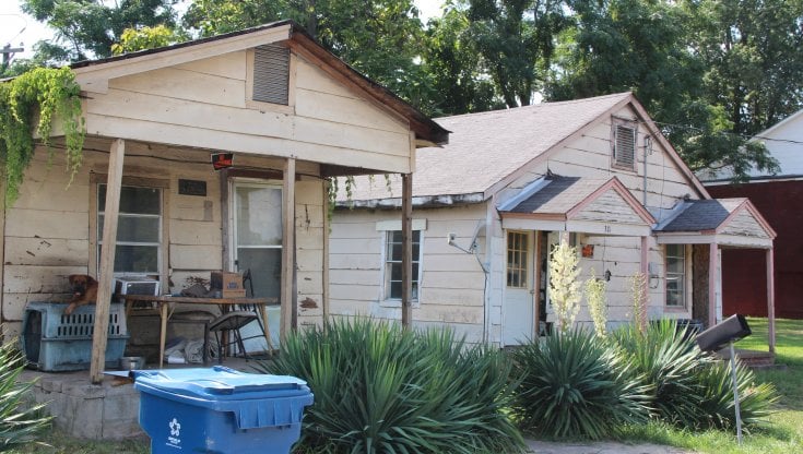 Abitazioni fatiscenti intorno al delta del Mississippi, l&rsquo;area pi&ugrave; povera dello Stato pi&ugrave; povero degli Stati Uniti d&rsquo;America (Manuela Cavalieri e Donatella Mulvoni)