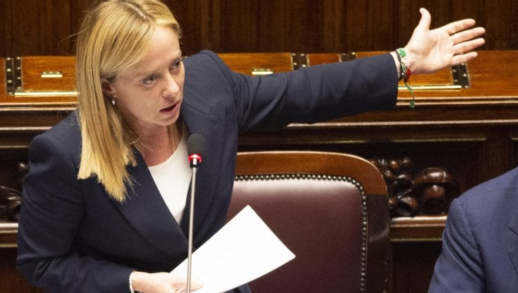 Taglio dell'Iva al 5% su pannolini&Co: Meloni studia le prime misure per la famiglia