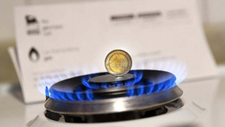 Gas, ecco perché le bollette a ottobre caleranno (ma di poco)