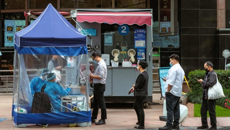 Inchiesta Vanity Fair e ProPublica sull'origine del Covid a Wuhan: critiche per traduzioni sbagliate