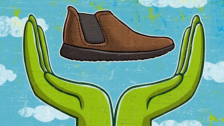 Scarpe che lasciano l'impronta verde