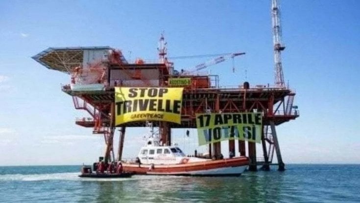 Una protesta contro le trivellazioni in Adriatico ai tempi del referendum del 2017