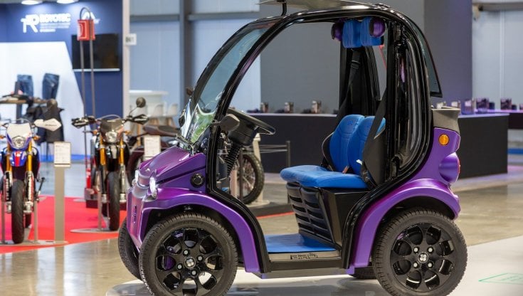 Birò a Eicma, l'auto grande come un due ruote