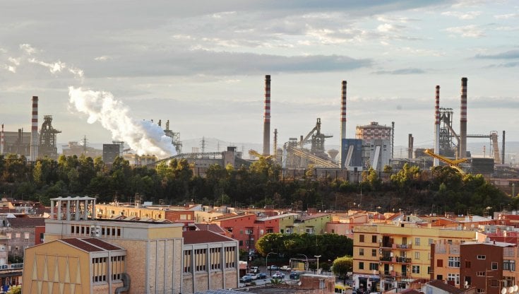  Taranto, l’ex Ilva spegne l’indotto: in duemila restano a casa