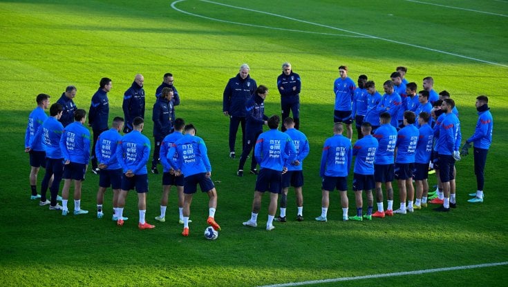Nazionale, Mancini: "C'è malinconia, ma il Mondiale lo guarderò. Albania e Austria per conoscere i giovani" 