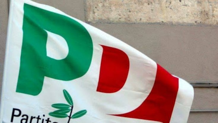 Nel partito dei fedelissimi la politica vera muore 