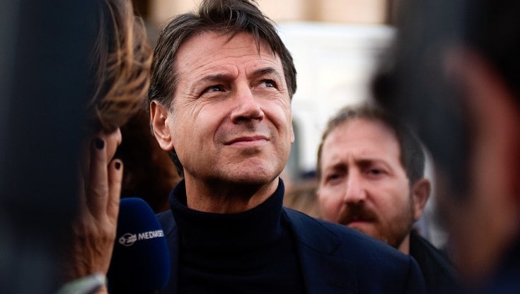Conte: smantellando il Reddito si colpiranno i più deboli