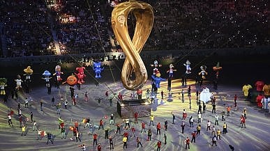 La BBC rifiuta di trasmettere la cerimonia di apertura del Mondiale e critica il Qatar