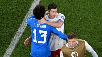 Messico-Polonia 0-0: l'eterno Ochoa para un rigore a Lewandowski