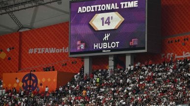 Recupero infinito: c'era una volta il 90&ordm; minuto. Le partite in Qatar non finiscono mai