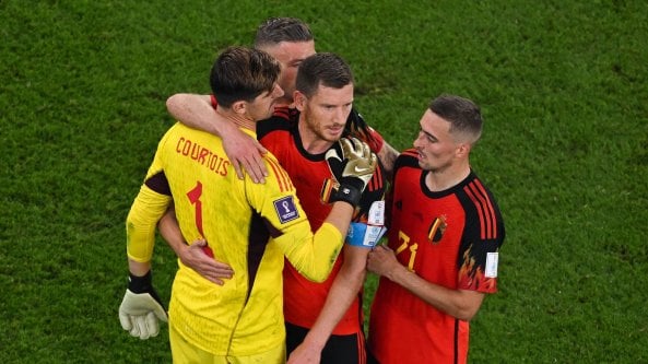 <a href="https://puntoitalia.online/sport/dirette/calcio/mondiali-2022/diretta-belgio-canada-g2277801/" fck_savedurl="">Courtois para un rigore a Davies, poi segna B<span class="as21-live-tabellino-inner-player-name">atshuayi</span>: il Belgio non brilla ma batte il Canada 1-0</a> | <a href="https://puntoitalia.online/sport/calcio/2022/11/23/news/belgio_canada_errore_arbitrale-375873292/" class="Articolo"><strong>Il clamoroso errore</strong> dell'arbitro</a>