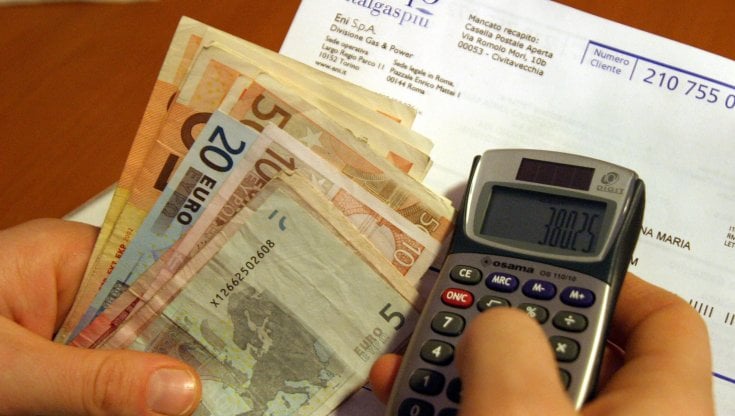 Allarme Svimez: recessione al Sud nel 2023, mezzo milione di persone a rischio povertà