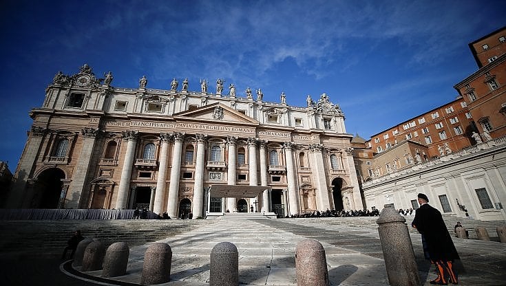 Cambia il vertice nelle finanze vaticane, ora il capo è un laico spagnolo