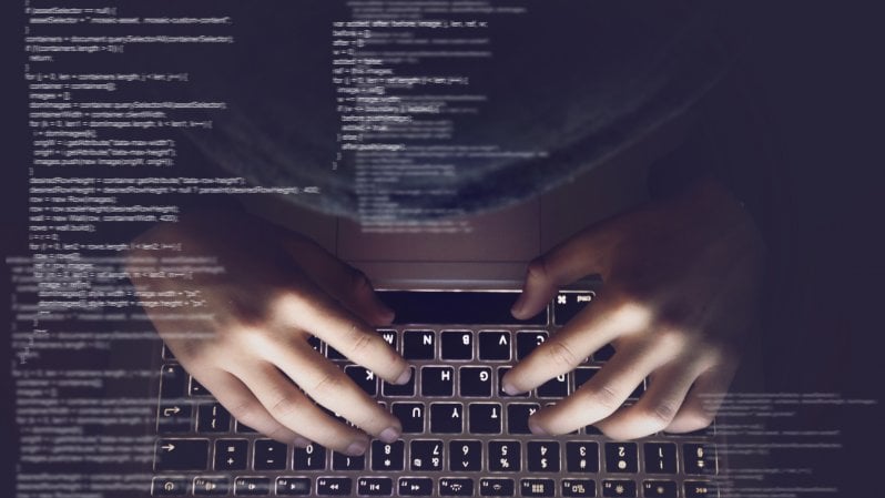 Colossi del web, in tre anni oltre 36 miliardi di tasse non pagate. Nel 2022 frena la crescita e la Borsa li punisce