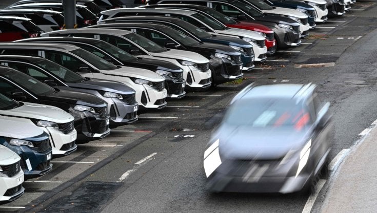 Auto, mercato in crescita anche a novembre con un +14,7%