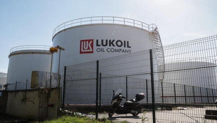 Lo stabilimento Lukoil