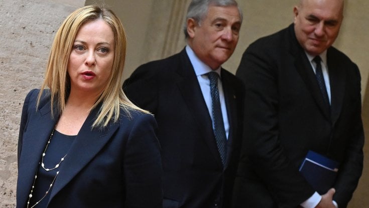 I governatori del Carroccio spingono sull’autonomia, Meloni: “Nessuno indietro”