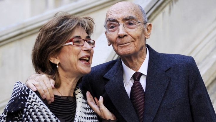 Pilar del Rio Saramago con il marito Jos&eacute; Saramago, scomparso nel 2010