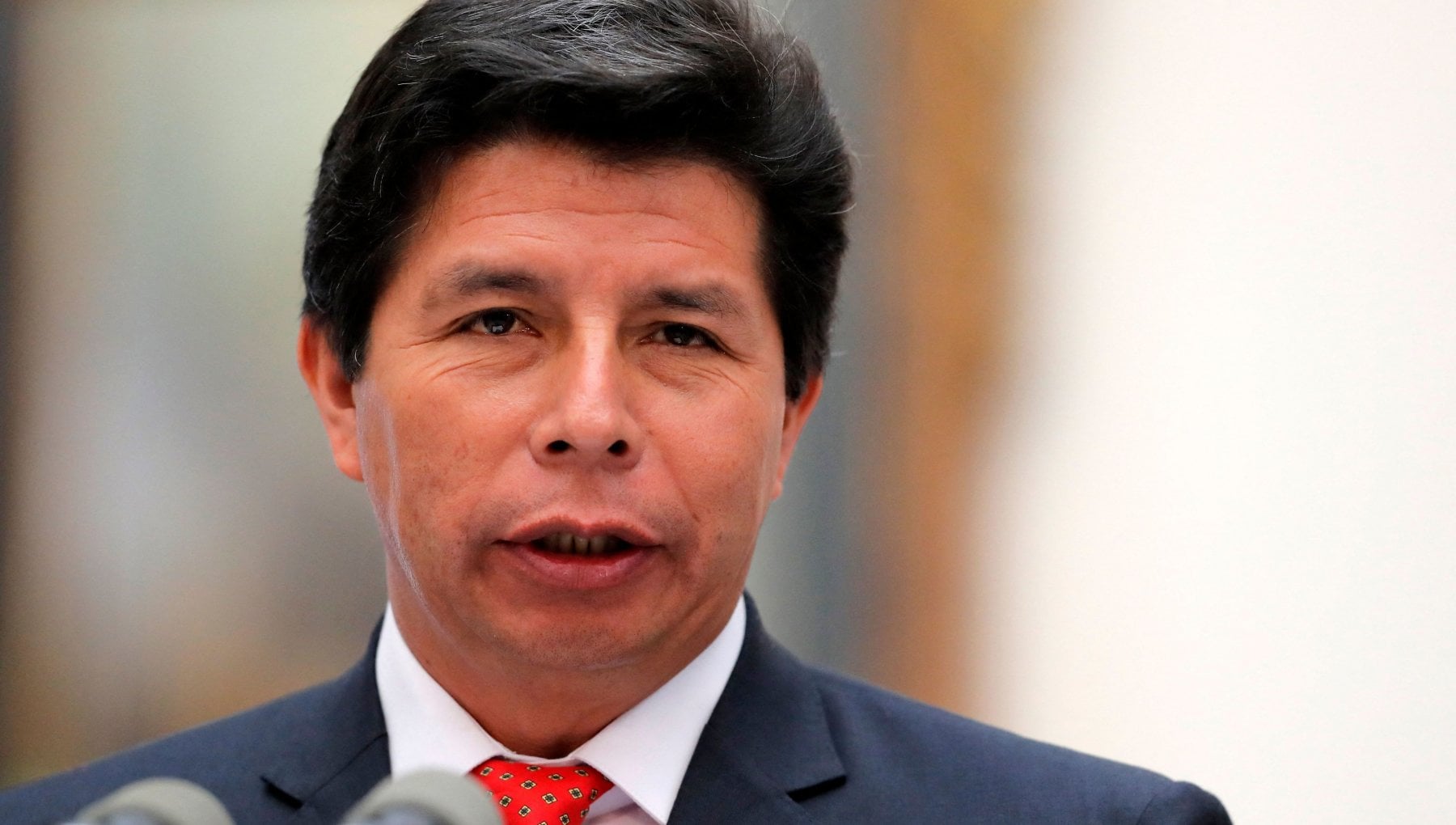 Coup In Peru The President Dissolves The Parliament breakinglatest 