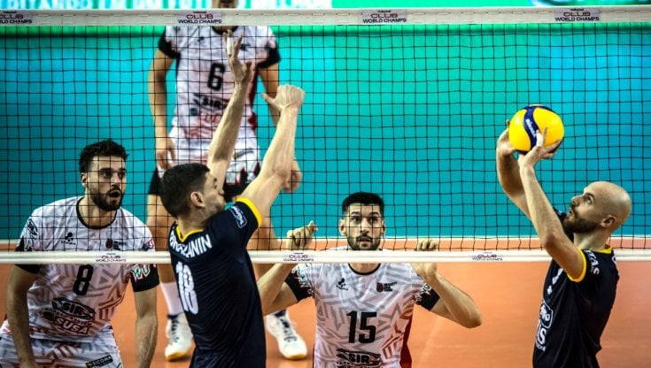 Sbertoli e Podrascanin contro Rychlicki, Giannelli e Flavio nella finale Trento-Perugia (foto volleyballworld)