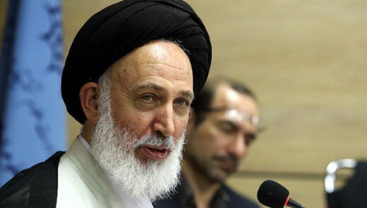 Iran, i religiosi sciiti criticano le condanne a morte. Il riformista Karroubi: "Terrore contro la nazione"