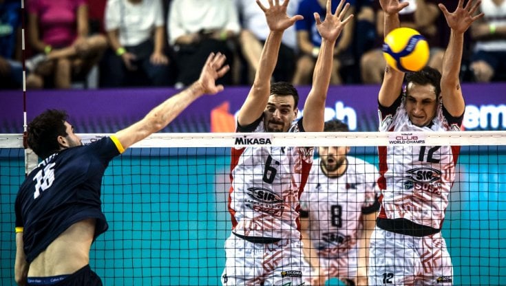 Il muro di Simone Giannelli e Roberto Russo, campioni del mondo con l'Italia e Perugia (foto volleyballworld)