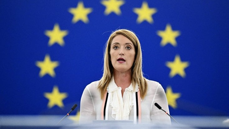 Qatargate, Metsola parla all'Europarlamento: "Sono furiosa. Non ci sarà nessuna impunità"