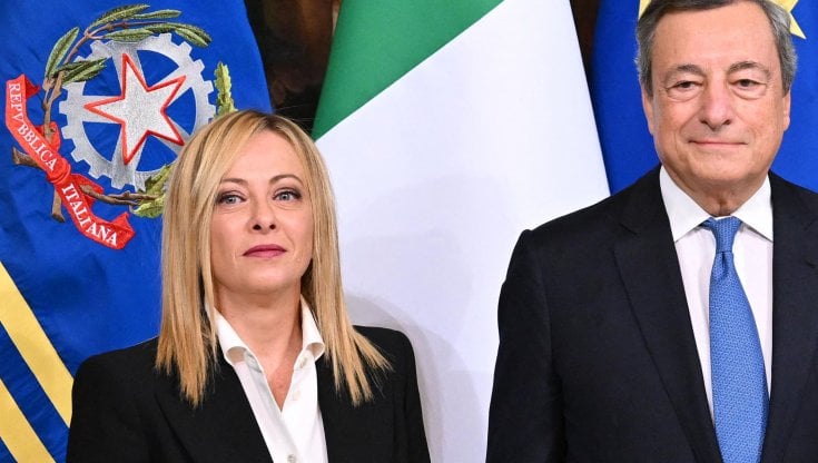 Pnrr, gli ex ministri di Draghi irritati: “Noi in linea con le scadenze”