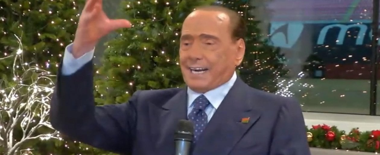 La risata per Berlusconi