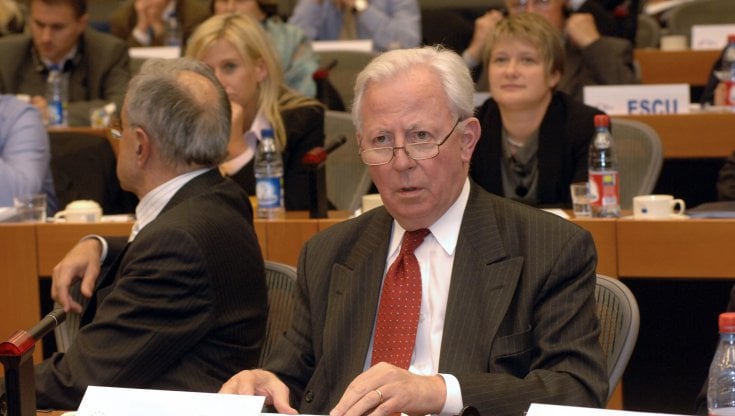 L'ex presidente della Commissione Ue Jacques Santer