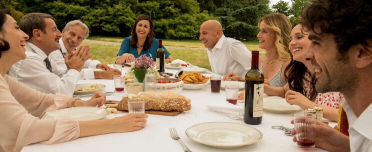 Aldo, Giovanni e Giacomo vanno a nozze con il cinema: 'Il grande giorno' che fa esplodere una famiglia