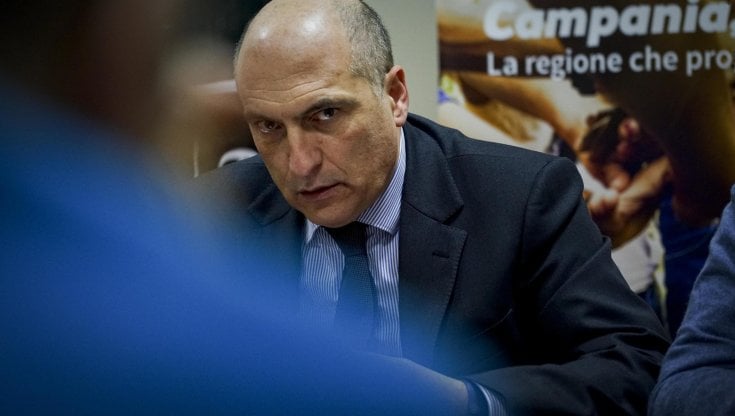 Cozzolino pronto a collaborare sul Qatargate. Bloccati i conti italiani dei Panzeri