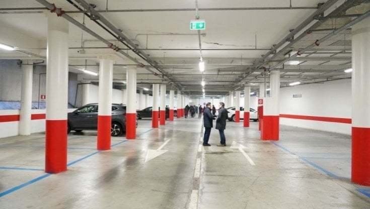 L'automobile sotto il letto