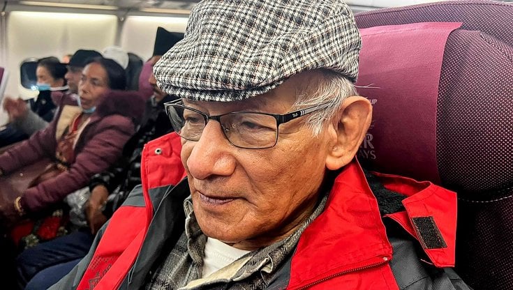 Charles Sobhraj sul volo di ritorno da Kathmandu alla Francia