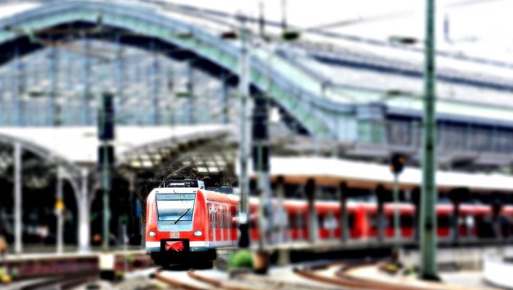 Viaggi, tendenze 2023 da Pinterest. Treno tra i preferiti