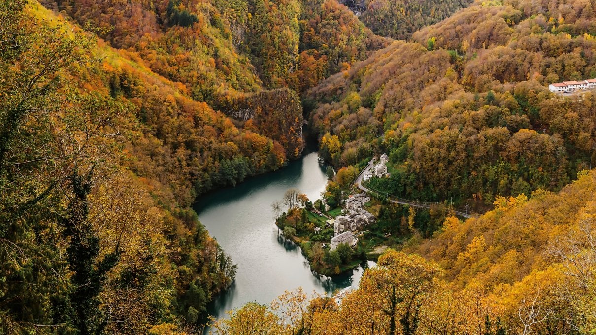 Garfagnana, terra di lupi e di briganti